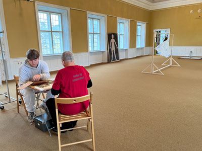 > noter til ensomhed <